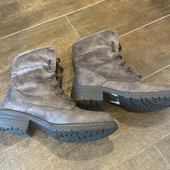 B.O.C Boots Women’s SZ 7 - Picture 2 of 8